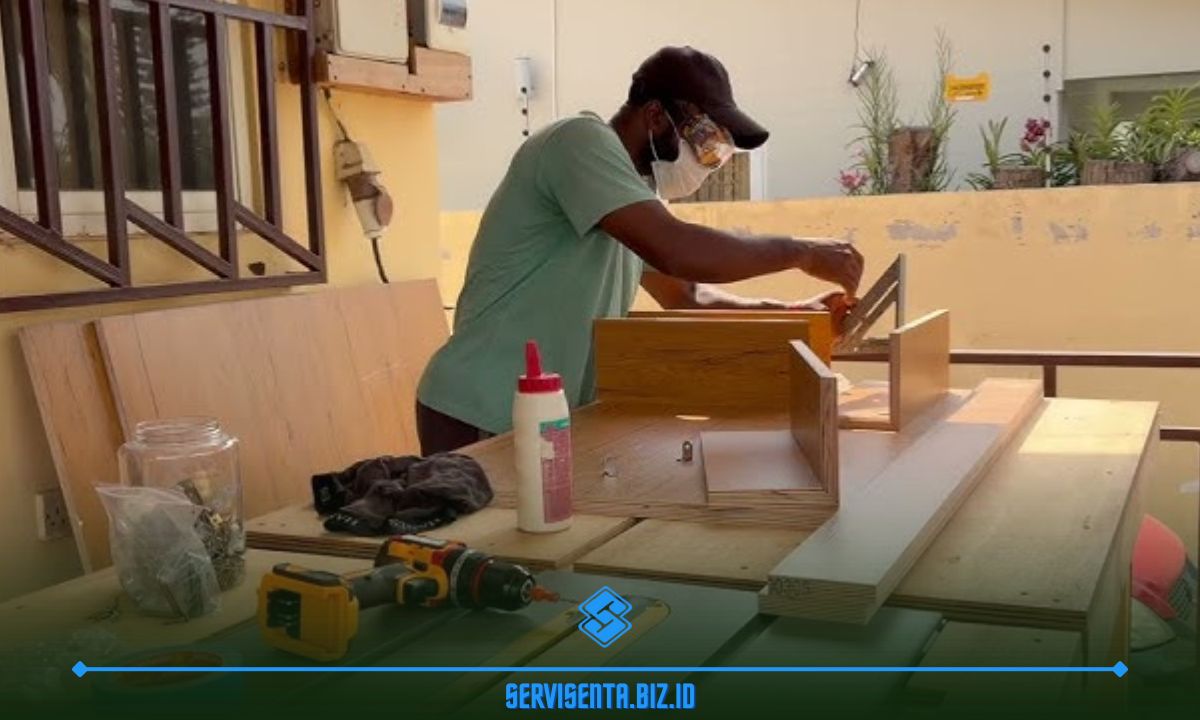 Cara Memperbaiki Lemari Kayu yang Lapuk