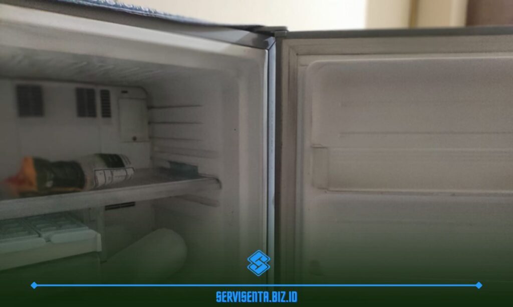 Cara Servis Kulkas yang Tidak Dingin Sendiri di Rumah