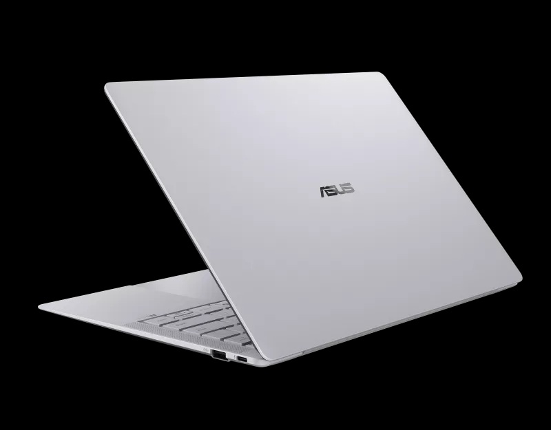 Asus Expertbook Ultra, Performa Monster Profesional
