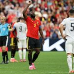 Belgia mengamankan tempat di antara 32 tim pertama setelah mengalahkan Selandia Baru 5-1