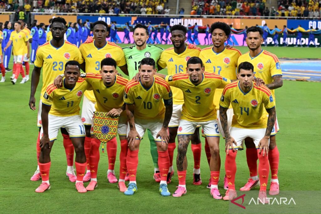 Klasemen sementara: Kolombia puncaki Grup K, Inggris puncaki Grup L