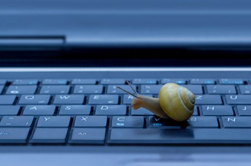 Laptopnya lambat? Ini adalah cara cepat untuk mengatasi masalah tersebut tanpa harus pergi ke service center