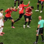 Mesir lolos ke babak 32 besar setelah bermain imbang 1-1 dengan Iran