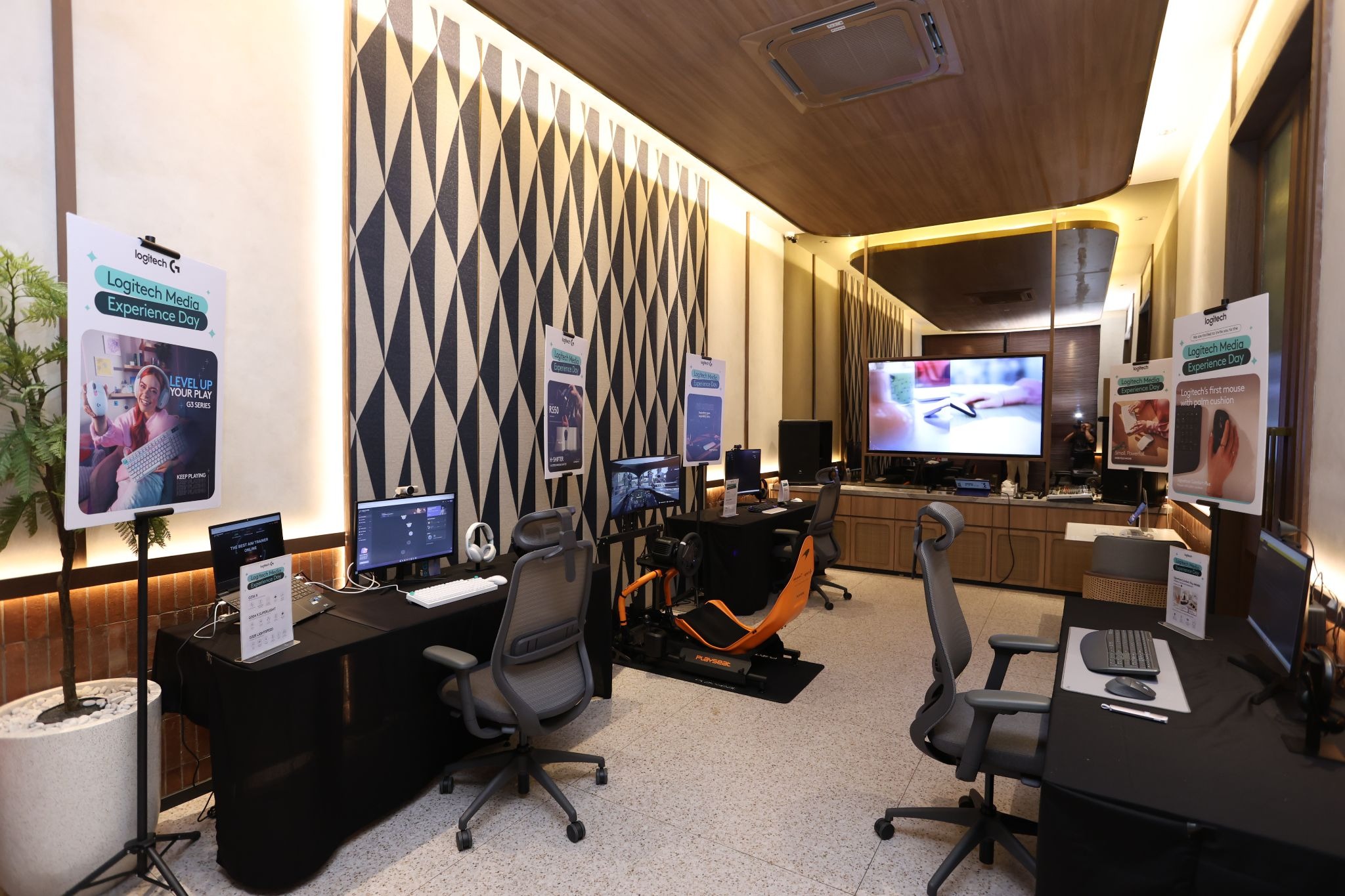 Mulai dari mouse hingga roda balap, semuanya baru di Logitech Media Experience Day