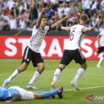 Pelatih asal Jerman itu menyerahkan keputusan terkait posisi Kimmich kepada sang pelatih