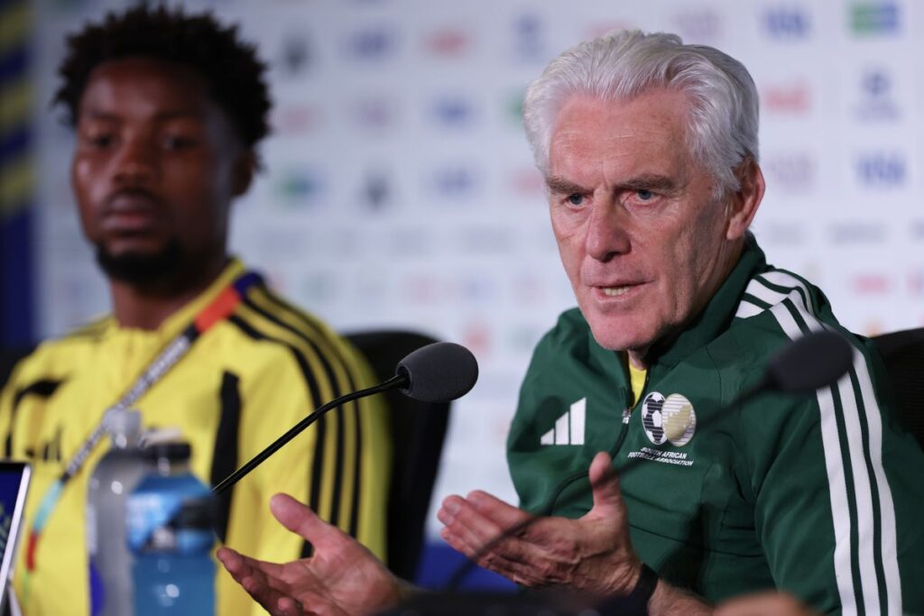 Perasaan campur aduk dirasakan pelatih asal Afrika Selatan itu pasca tersingkirnya timnya dari Piala Dunia