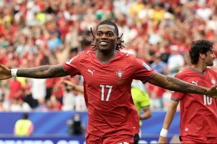 Ruben Amorim datang dan Rafael Leao batal berangkat dari Milan usai Piala Dunia 2026?