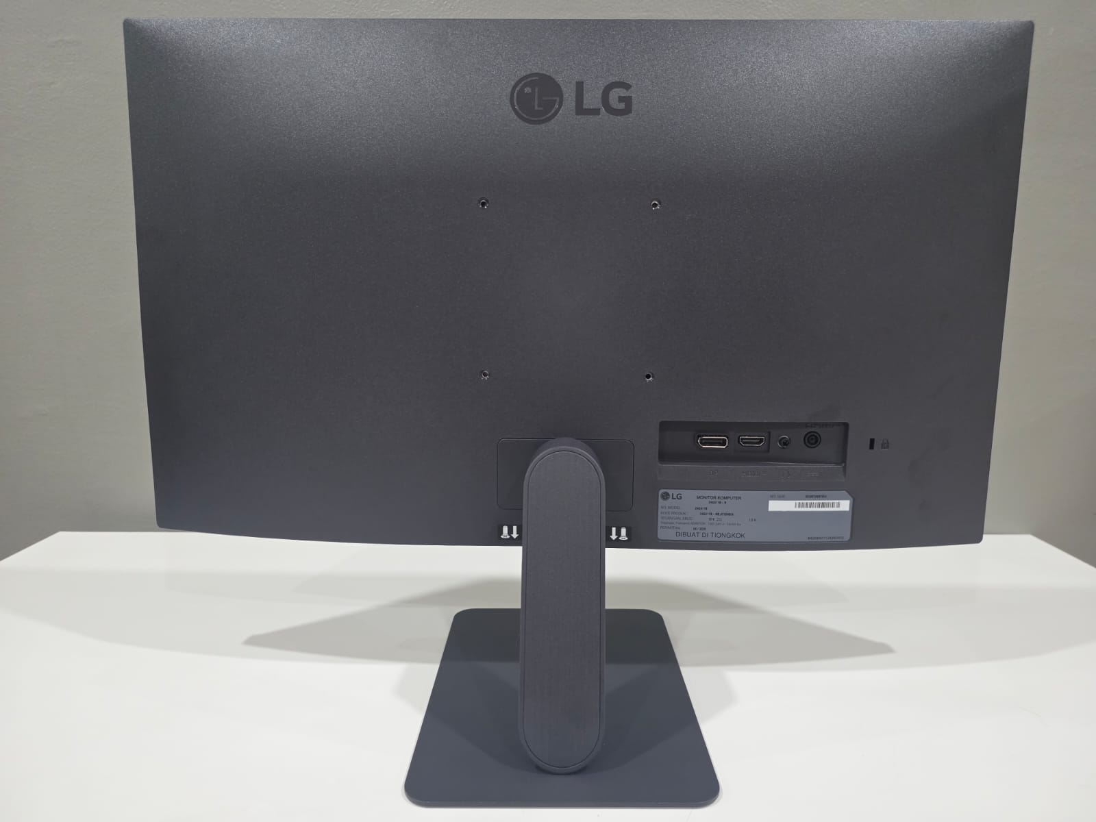 Review LG UltraGear G4, monitor gaming budget 144Hz terbaik di kelasnya