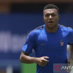 Timnas Prancis menyelesaikan latihan sebelum menghadapi Spanyol di semifinal Piala Dunia