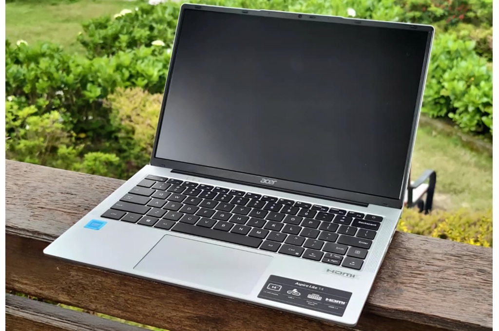 Laptop terbaik untuk pelajar sekolah dan kuliah tahun 2026 mulai harga Rp 3 jutaan