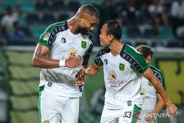Barsbaya Surabaya menang melawan BSMS Medan