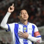 Adam Alles berharap musim 2026/2027 menjadi musim yang hebat bagi Persib