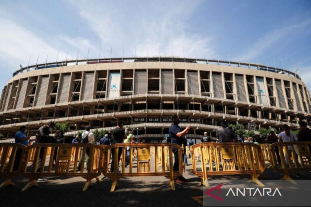 Barcelona berduka atas meninggalnya pekerja renovasi Camp Nou