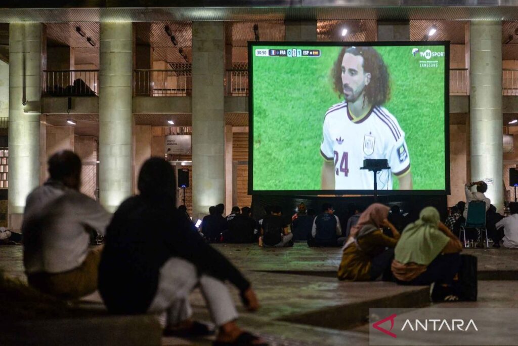 Begini suasana nonton bareng Piala Dunia 2026 di Masjid Istiqlal