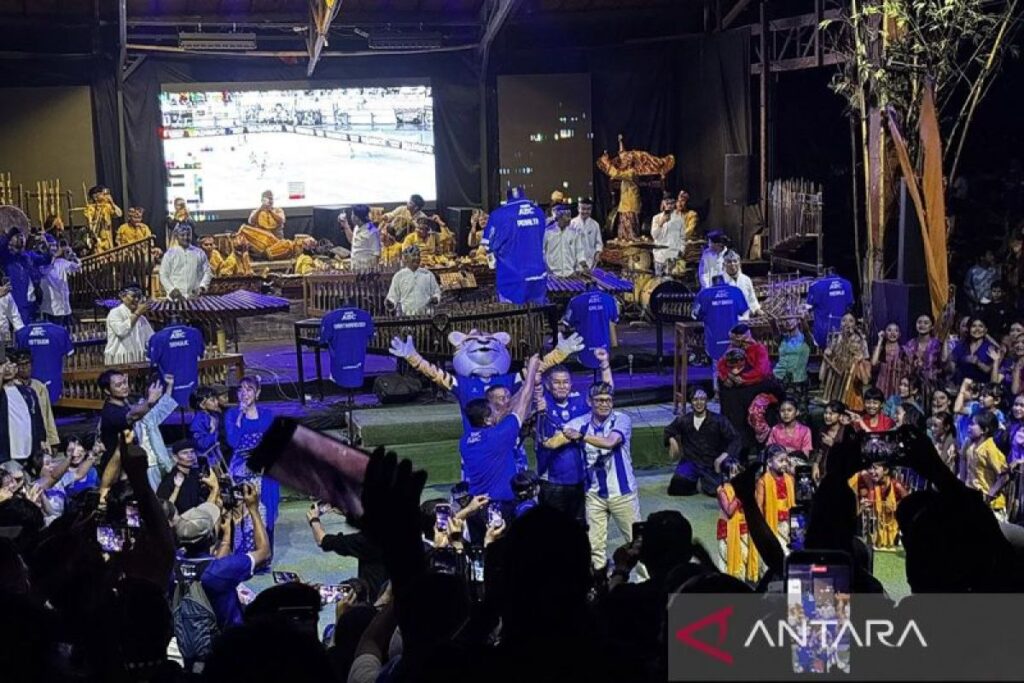 Berguinho sangat senang bisa bertemu Mariano Peralta di Persib