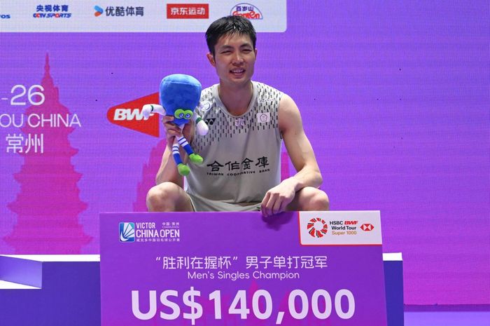 CR7 di Bulutangkis, Semua Keanehan Zhou Tianqin Saat Lampaui Hendra Setiawan Jadi Juara Super 1000 Tertua