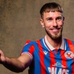 Crystal Palace secara resmi mengumumkan penandatanganan bek Spanyol Oscar Mingueza dari Celta Vigo.