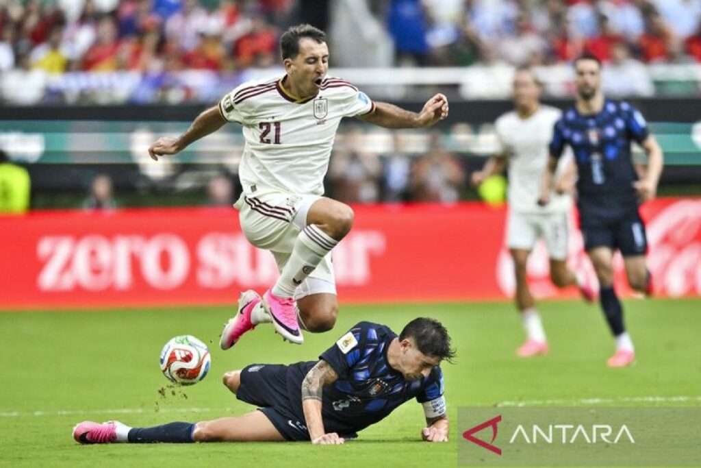 De La Fuente memuji Oyarzabal setelah ia menjadi bintang kemenangan atas Austria