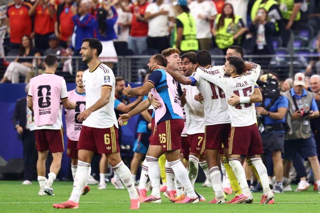 De La Fuente menyebut para pemain Spanyol tampil luar biasa
