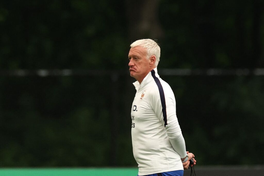 Deschamps menegaskan Prancis serius menghadapi Inggris