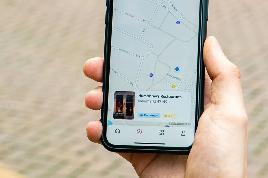 Di Google Maps, Anda bisa memesan makanan dengan bantuan Gemini