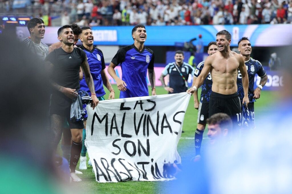FIFA sedang menyelidiki insiden "Malvinas" sebelum memutuskan sanksi terhadap Argentina