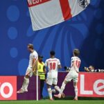 Gary Lineker menemukan lubang di lini tengah Inggris sebelum Argentina