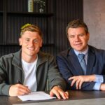 Harvey Barnes menandatangani perpanjangan kontrak dengan Newcastle
