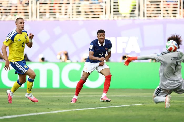 Hasil Piala Dunia 2026 - Mbappe menyamai Messi sebagai top skorer, pesta gol Prancis membuat Swedia angkat beban