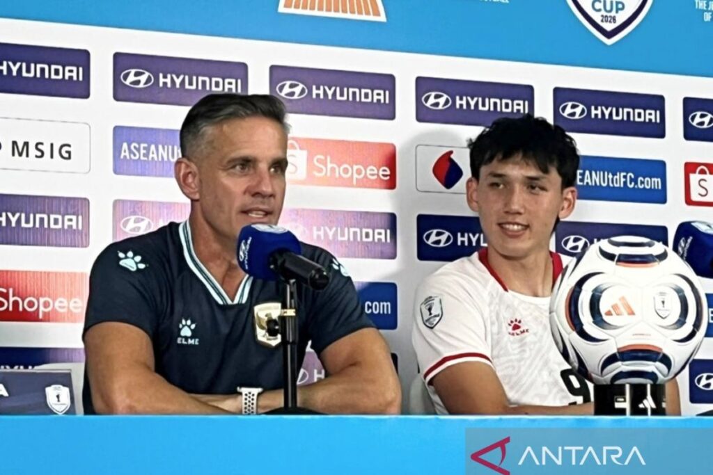 Herdman tak ingin timnas berpuas diri usai kalah dari Kamboja