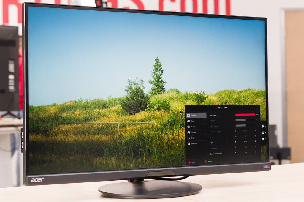 Inilah rekomendasi kami untuk monitor gaming terbaik tahun 2026, tergantung kebutuhan dan budget Anda