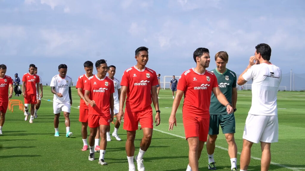 Jelang Piala Asia AFC 2026, John Herdman ungkap kebahagiaannya timnas semakin solid