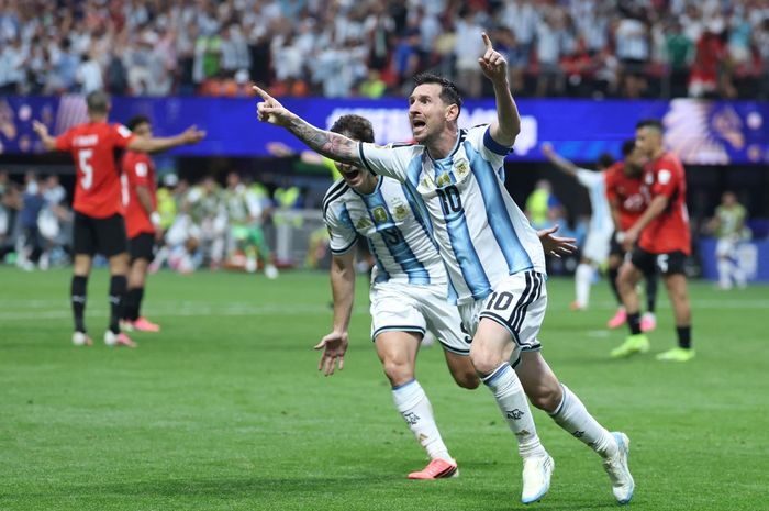 Kisah unik De La Fuente saat pertama kali menghadapi Lionel Messi