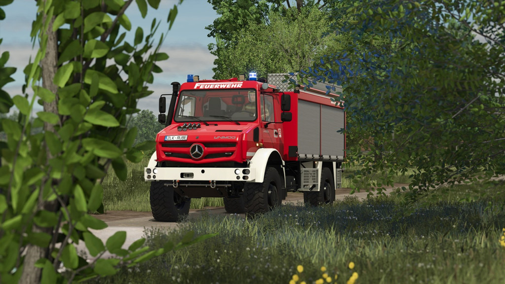 Konten game Emergency Pack Farming Simulator 25: Ada truk pemadam kebakaran