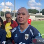 Kurniawan Dwi Yulianto sebagai pelatih Indonesia All Stars vs Aston Villa