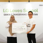 LG Loves School mendukung pembelajaran berbasis teknologi di SMKN 2 Tangsel