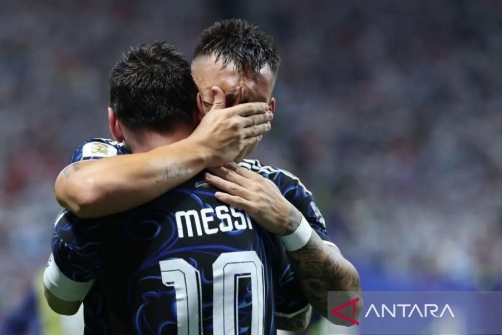 Lionel Messi menyebut Argentina bisa mencapai final berkat kerja keras