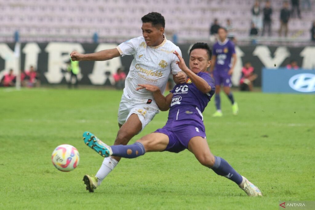 Madura United mendatangkan bek muda Didi Sabari