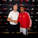 Manchester United resmi mendatangkan Andre Santos dari Chelsea