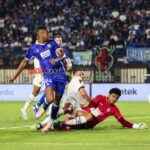 Menilik, Presiden Arema FC Pecat Pelatih Usai Kalah dari Persip Bandung?