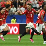 Mesir mencapai babak 16 besar setelah menyingkirkan Australia melalui adu penalti