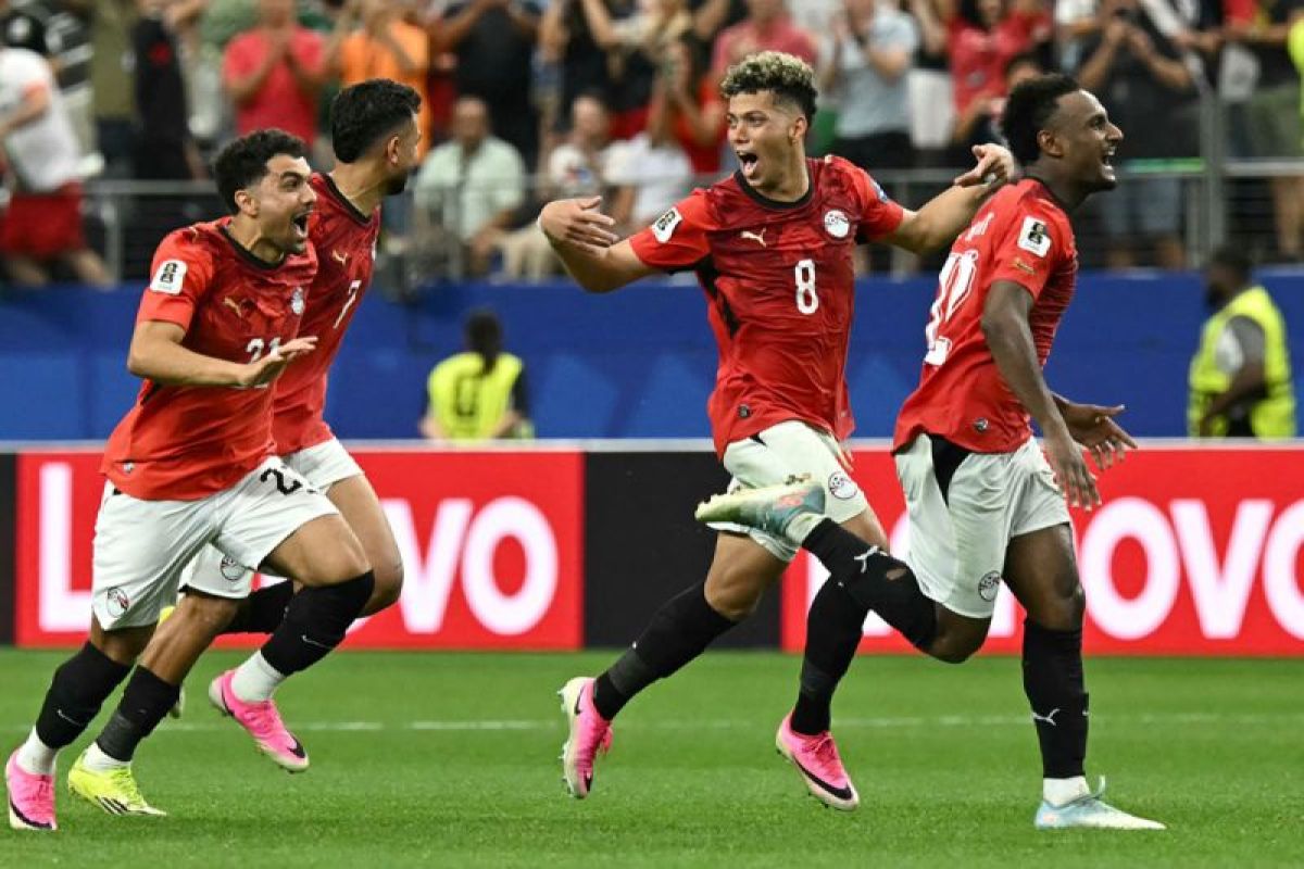 Mesir mencapai babak 16 besar setelah menyingkirkan Australia melalui adu penalti