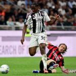 Milan memperpanjang kontrak Luka Modric hingga 2027