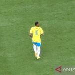 Neymar resmi pensiun dari bermain bersama timnas Brasil