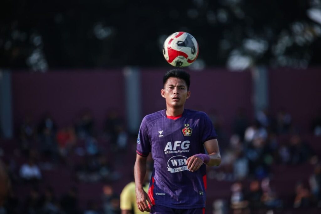 Persik Kediri menyelesaikan enam musim dengan favorit Mario Yagalo
