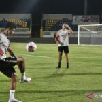 Persis Solo kembali fokus pada kondisi fisik pemain pada latihan pertama