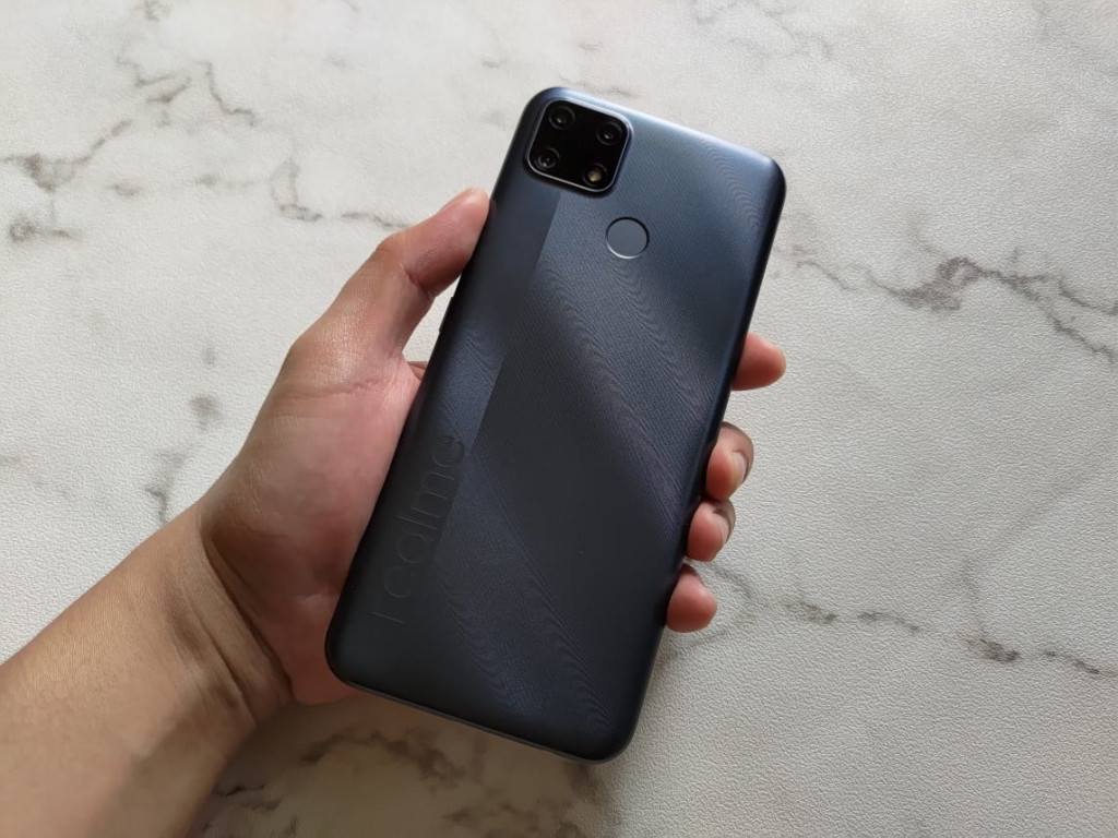 Rekomendasi HP Rp. 1 juta. Baterai berkapasitas 6000mAh, tahan lama untuk bermain game dan bekerja