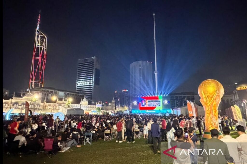 Ribuan warga Malaysia menghadiri final Piala Dunia di Kuala Lumpur
