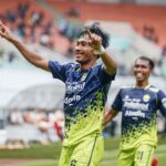 Robbie Darwis mengungkap alasan dirinya memilih bergabung dengan klub Arima
