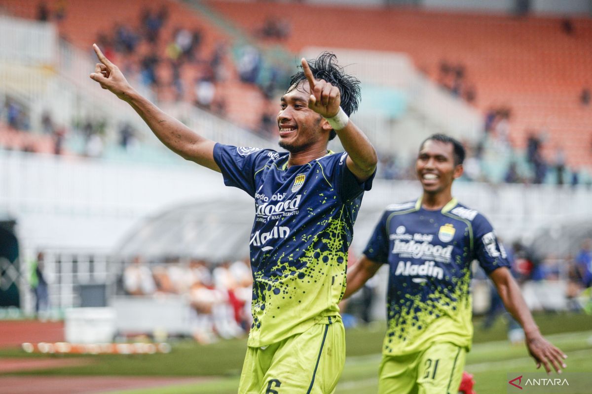 Robbie Darwis mengungkap alasan dirinya memilih bergabung dengan klub Arima